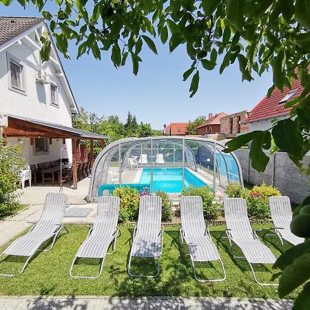 Forrest Apartman Денешдиаш Экстерьер фото