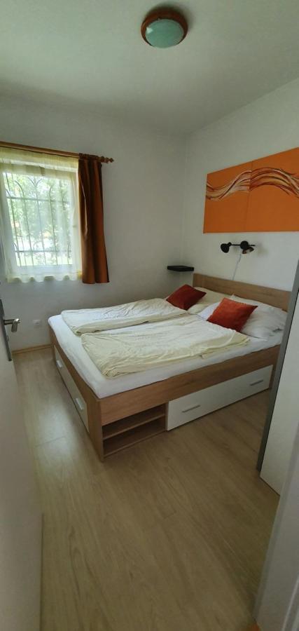 Forrest Apartman Денешдиаш Экстерьер фото